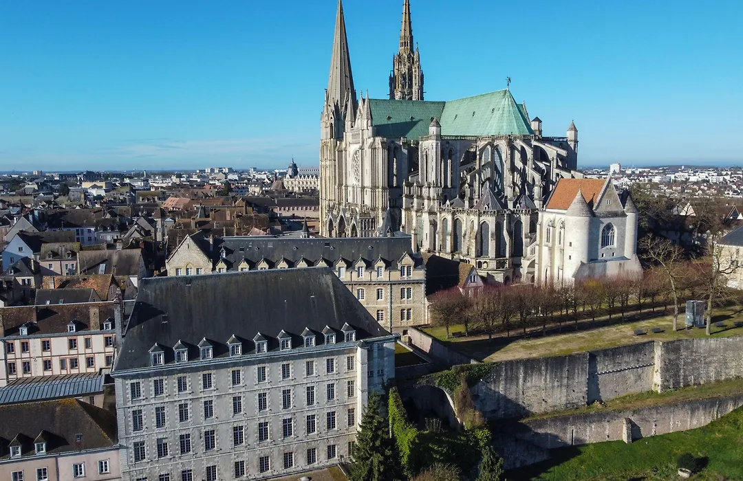Hotellerie Saint Yves-1